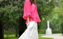 井川里予和别人打扑克牌视频在哪里能看到